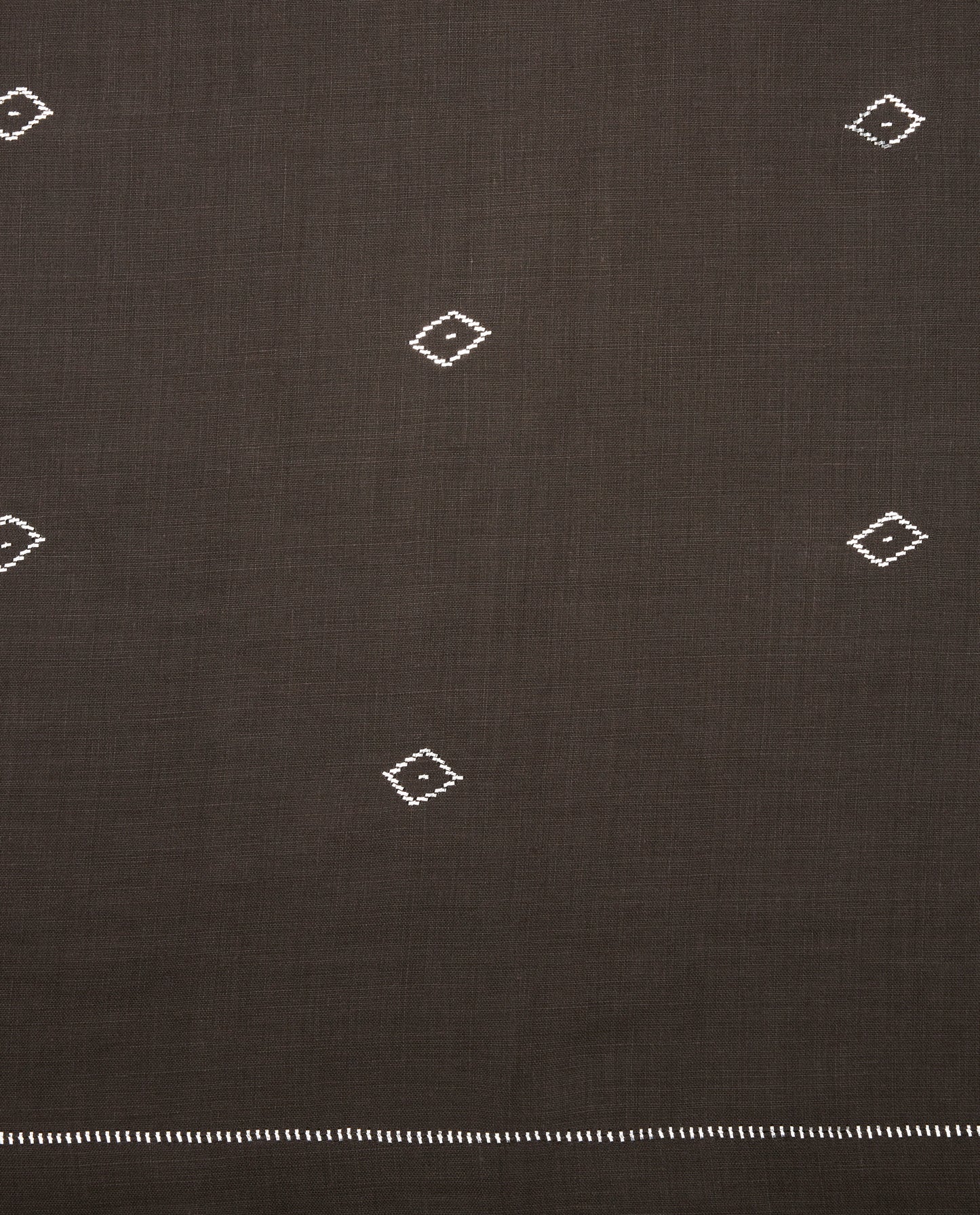 The Artemis Tablecloth, Tobacco