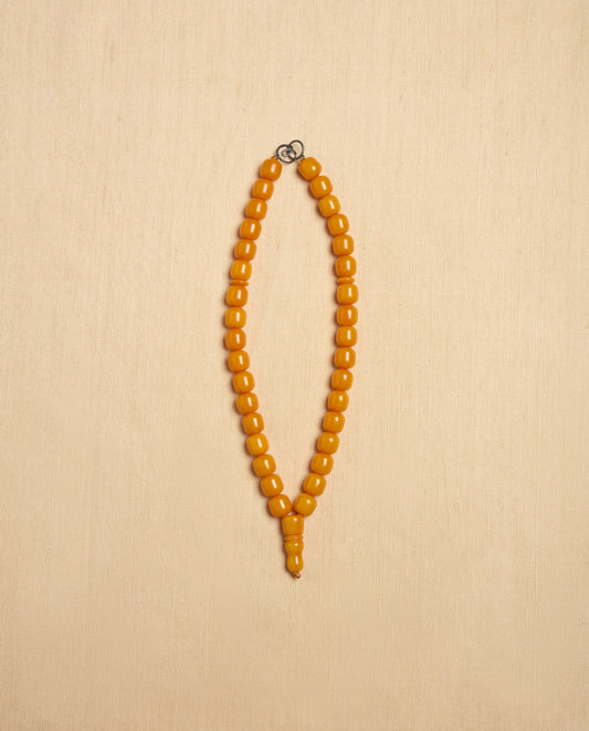 The Ancora Necklace in Yellow Resin