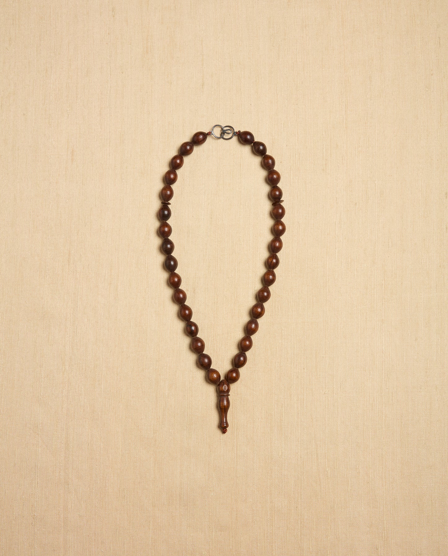 The Ancora Necklace in Agarwood