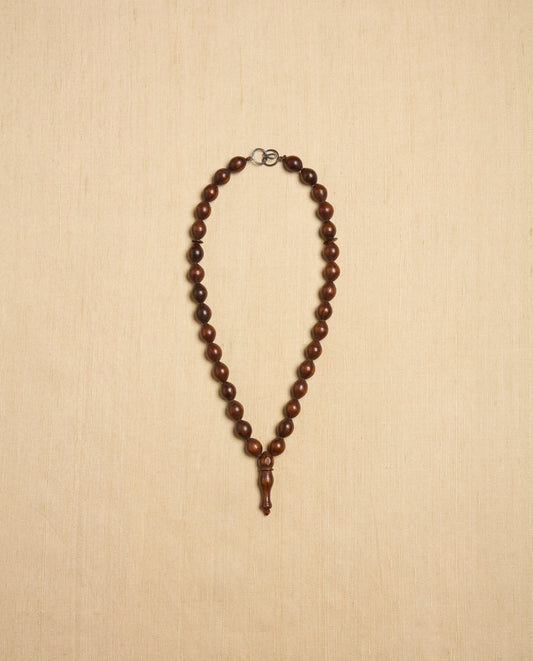 The Ancora Necklace in Agarwood