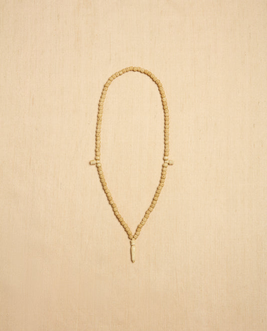 The Ancora Necklace in Antique Bone
