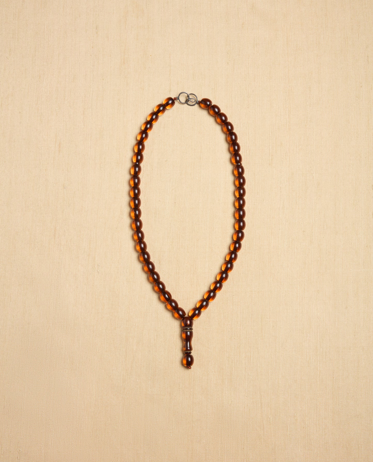 The Ancora Necklace in Amber Resin