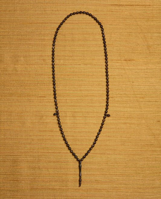The Ancora Necklace in Dark Brown Resin