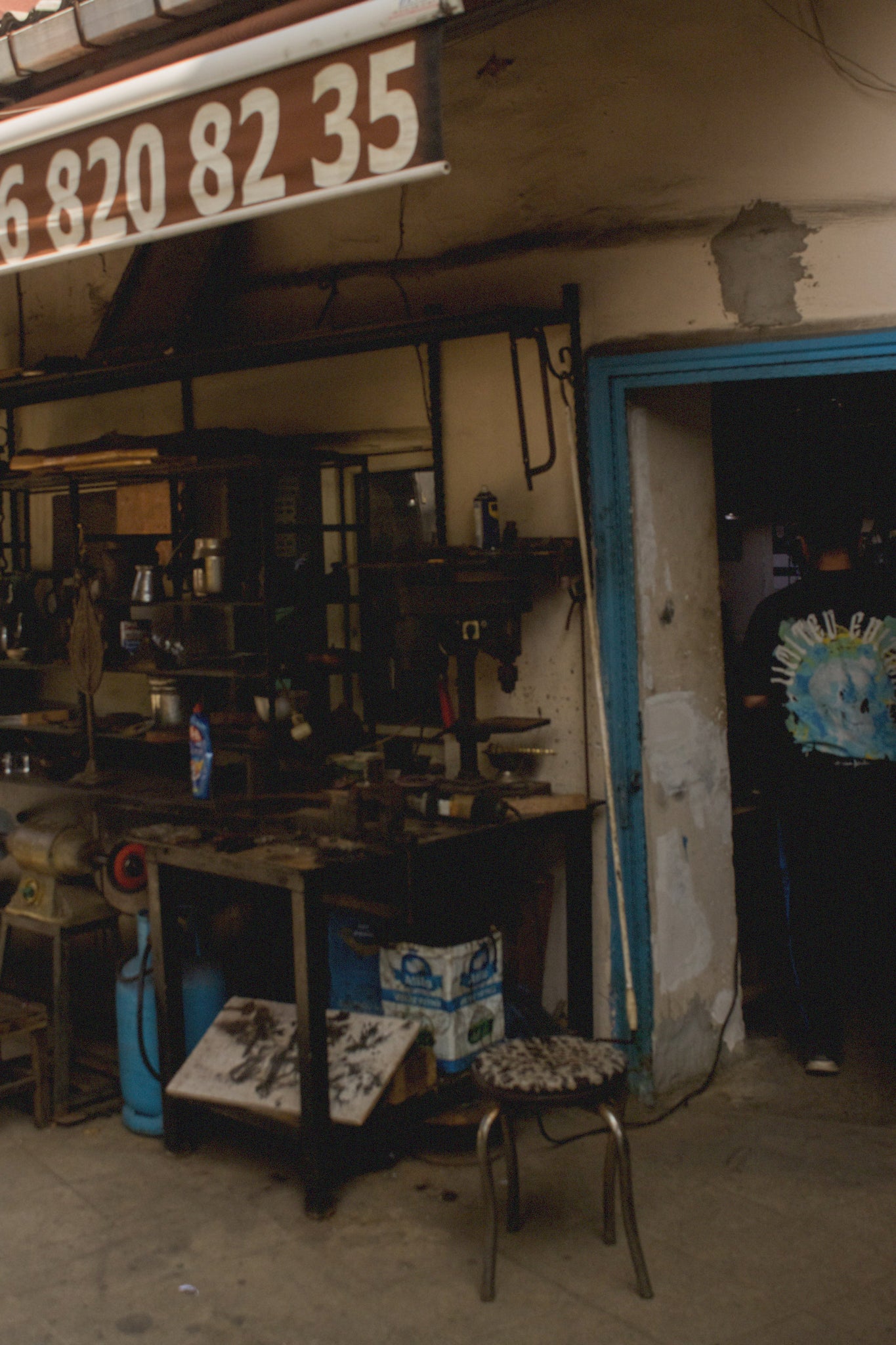 A metal shop in the Iç Cebeci han. 