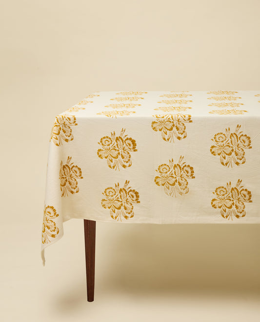 The Esfahan Tablecloth, Saffron